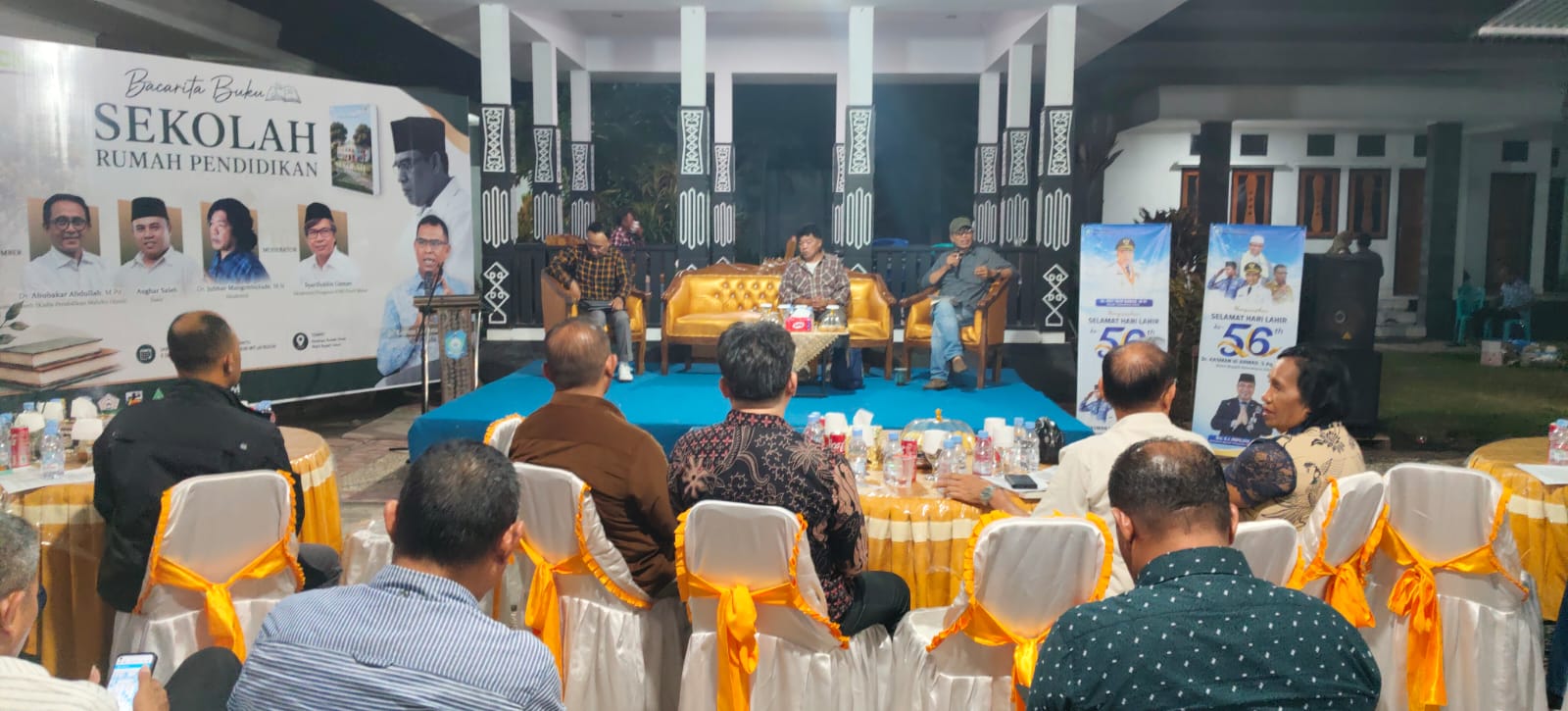 Bacarita buku Sekolah Rumah Pendidikan.(istimewa)